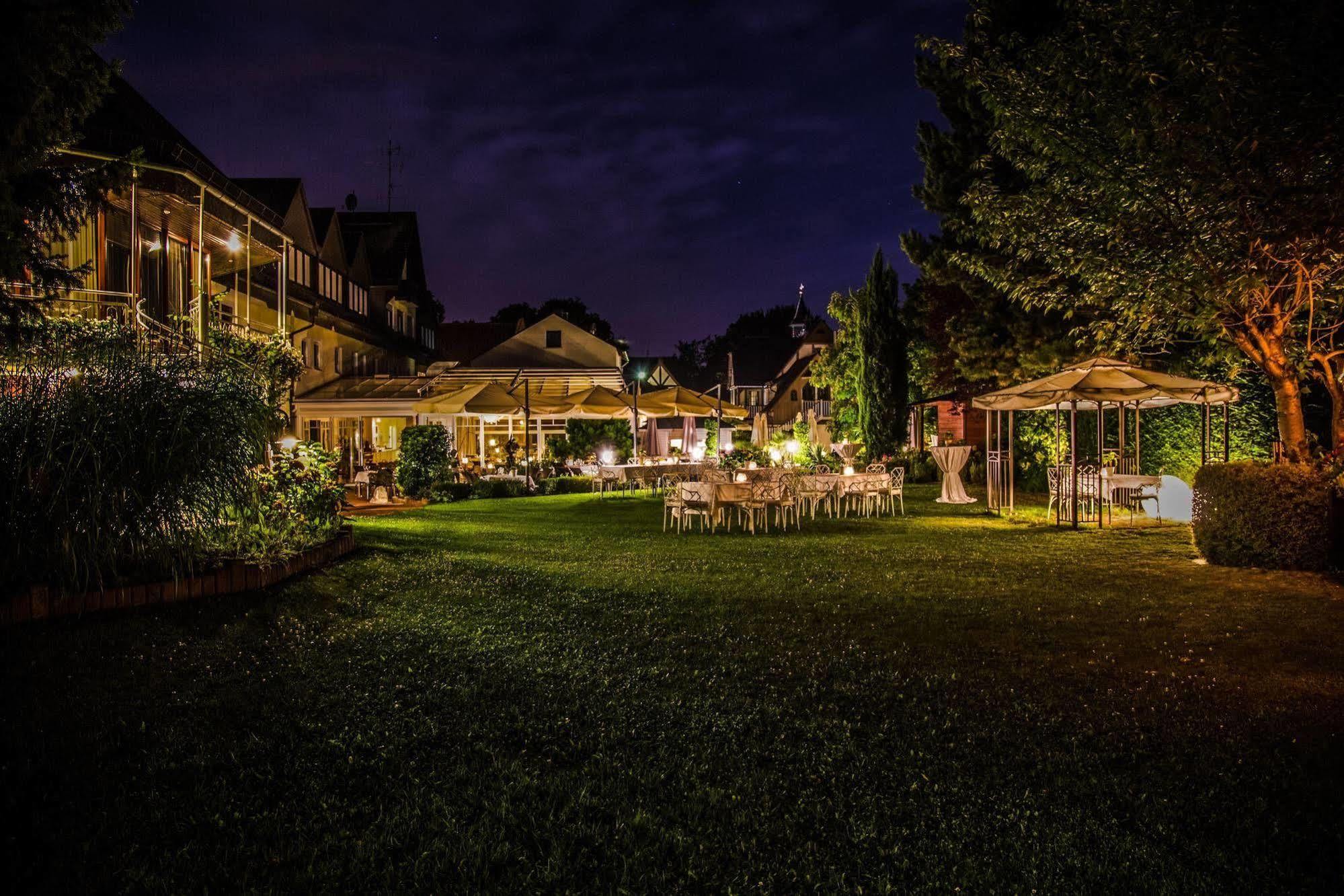 Landhaus Hotel Waitz Muehlheim am Main Luaran gambar
