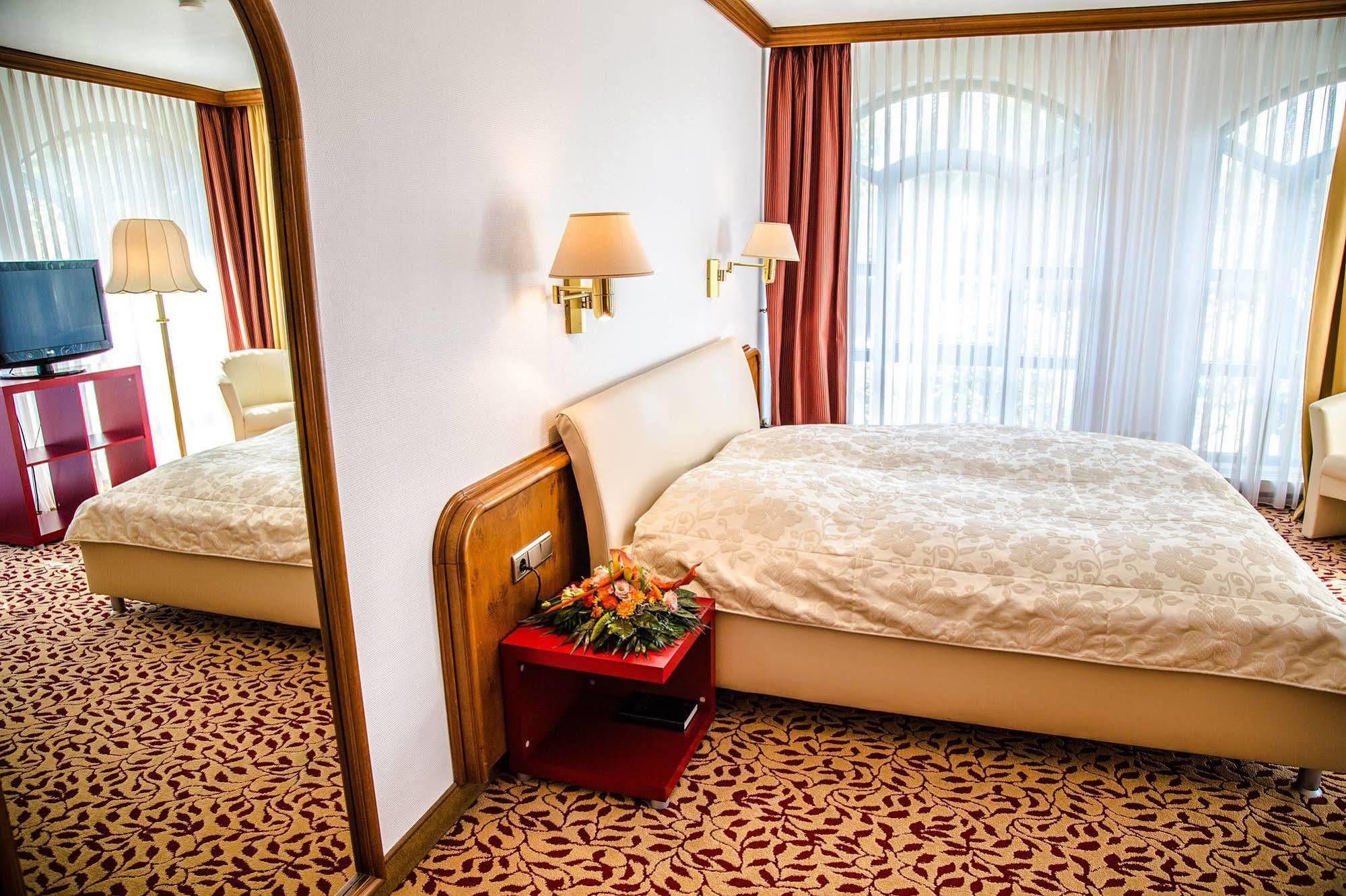Landhaus Hotel Waitz Muehlheim am Main Luaran gambar